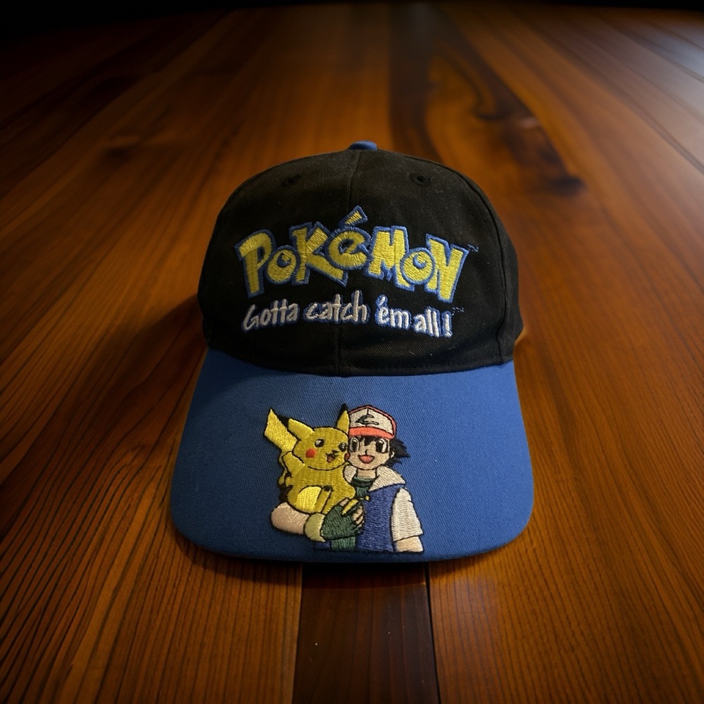 Vintage Pokémon hat! Boy/teens can wear. Velcro strap. Awesome embroidery